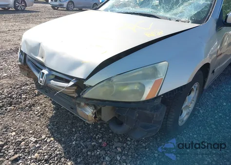 2003 Honda Accord 2.4 Lx from USA, damaged, VIN 1HGCM56303A022418